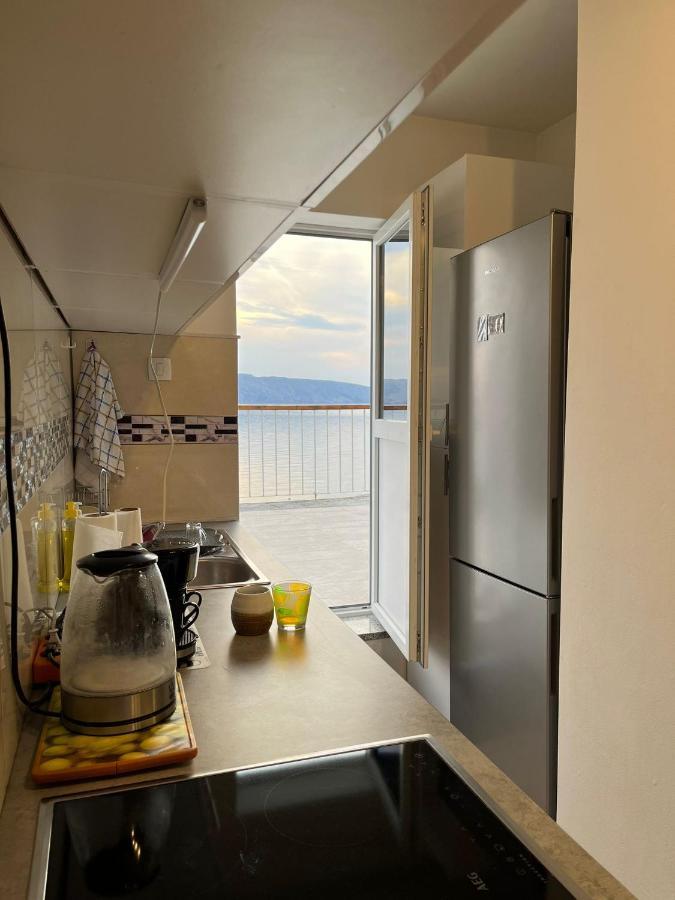 Apartment Sun&Sea, Senj, Prvi Red Do Mora Senj  Zewnętrze zdjęcie