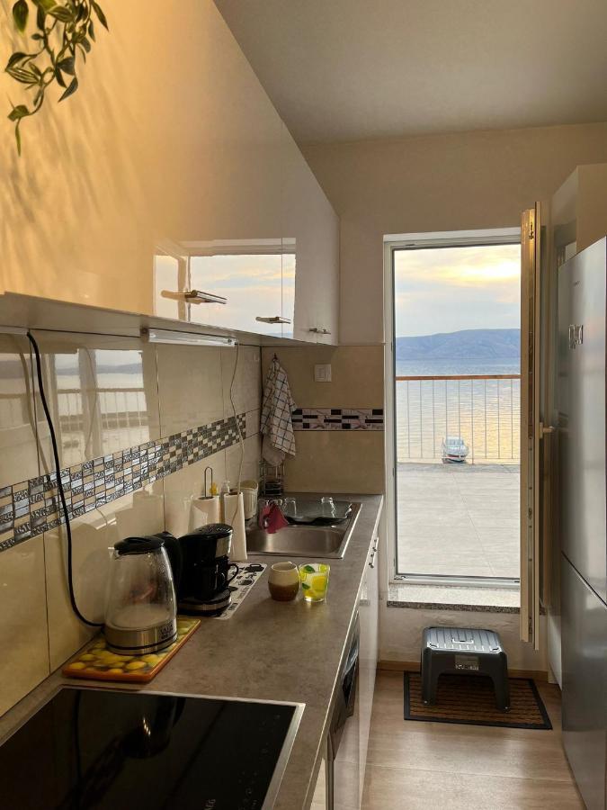 Apartment Sun&Sea, Senj, Prvi Red Do Mora Senj  Zewnętrze zdjęcie