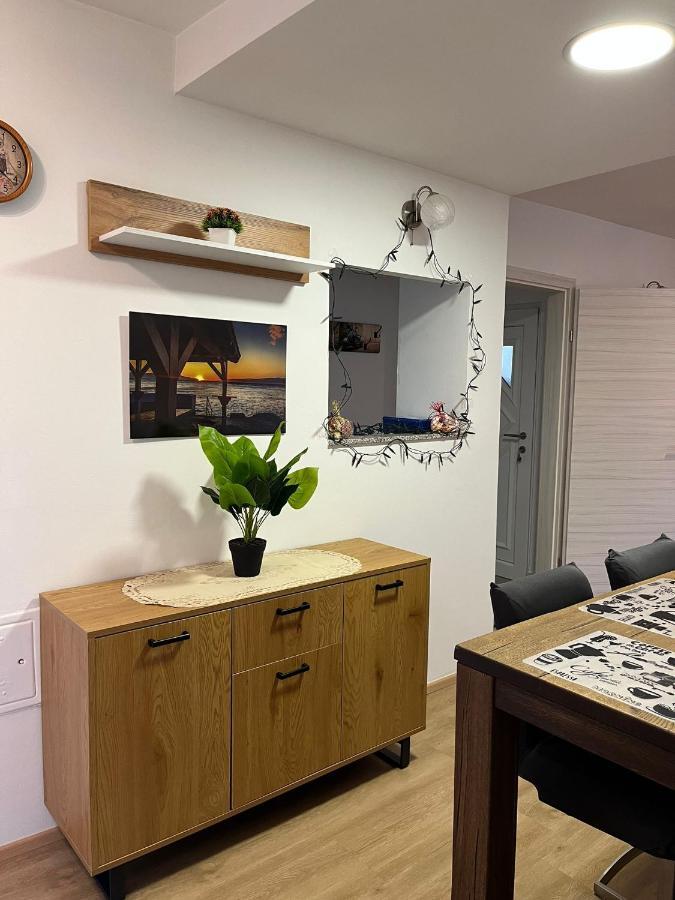 Apartment Sun&Sea, Senj, Prvi Red Do Mora Senj  Zewnętrze zdjęcie