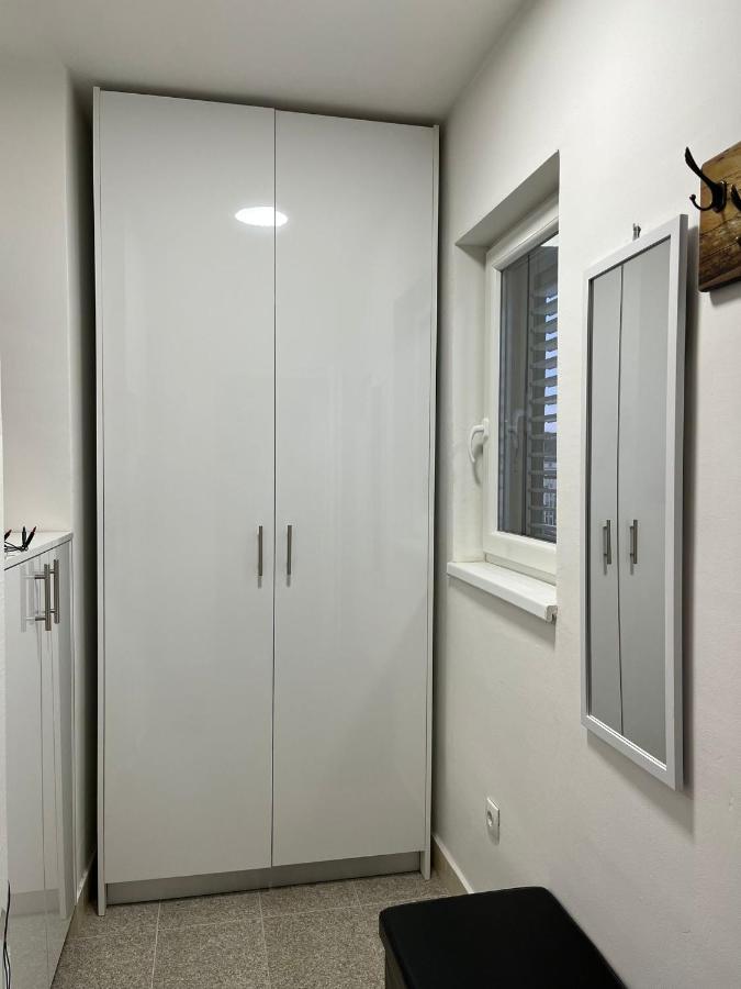 Apartment Sun&Sea, Senj, Prvi Red Do Mora Senj  Zewnętrze zdjęcie